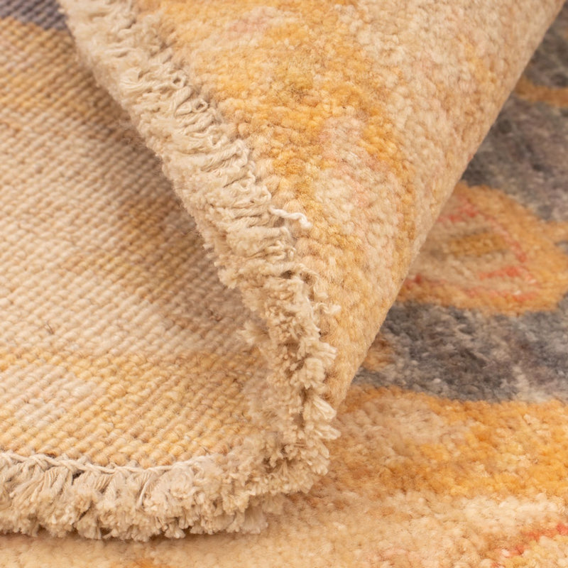 Ziegler Carpet runt  - 92 x 96 cm - beige