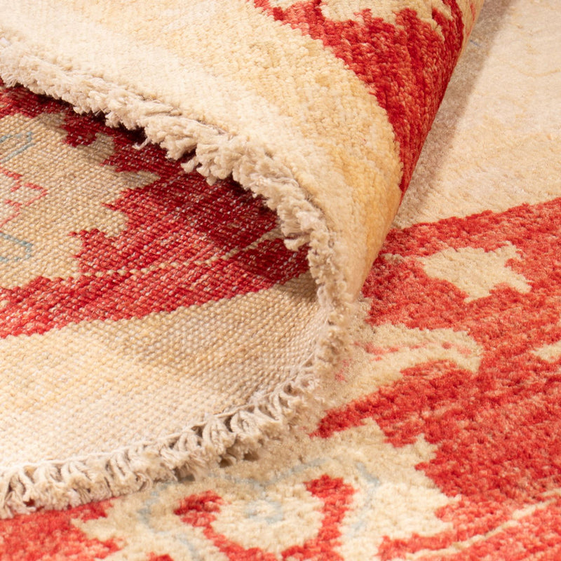 Ziegler Carpet runt  - 200 x 178 cm - beige