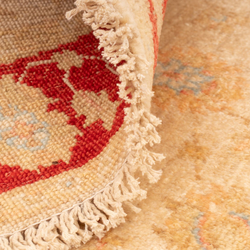 Ziegler Carpet runt  - 97 x 100 cm - beige