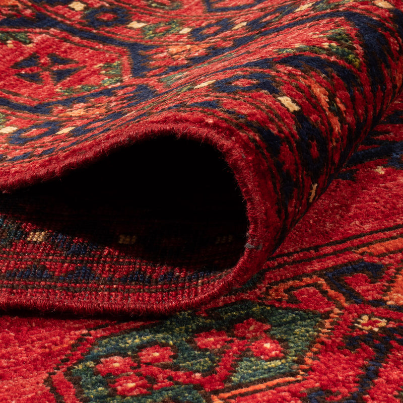 Khal Mohammadi Mattan 155x200cm - Oriental Carpet