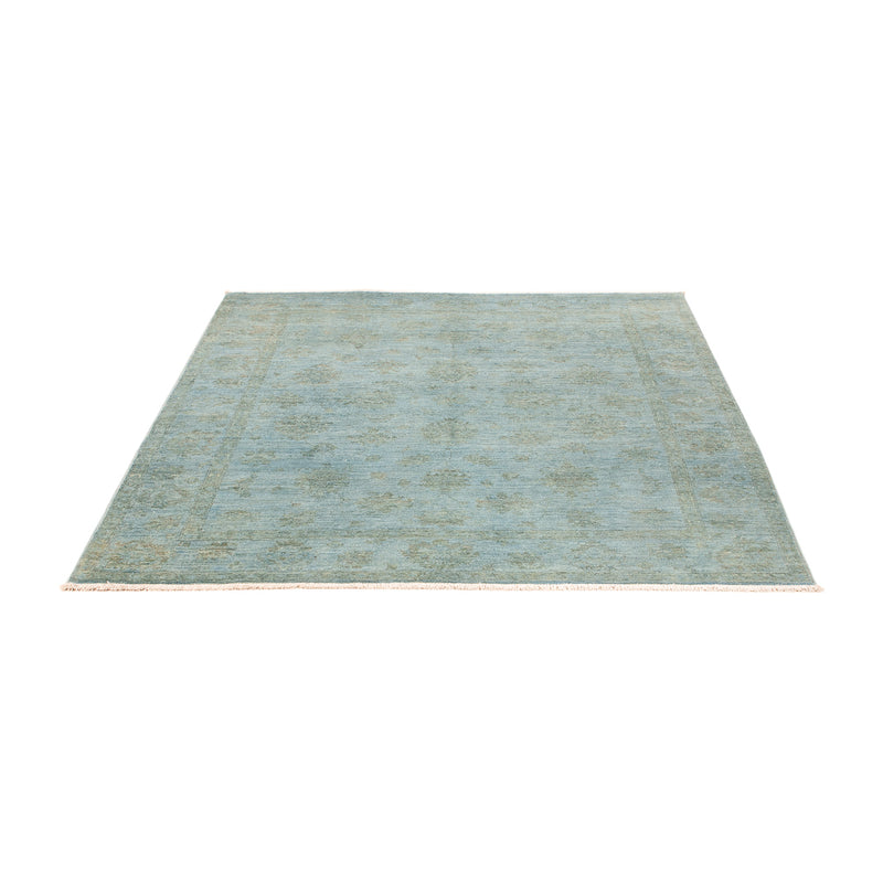 Ziegler Carpet - Modern - Vintage / färgad - 194 x 149 cm - ljusblå