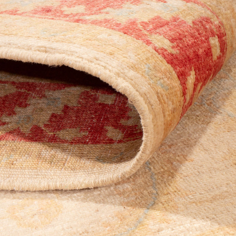 Ziegler Carpet - 168 x 121 cm - beige