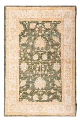 Ziegler Carpet - 183 x 119 cm - olivgrön