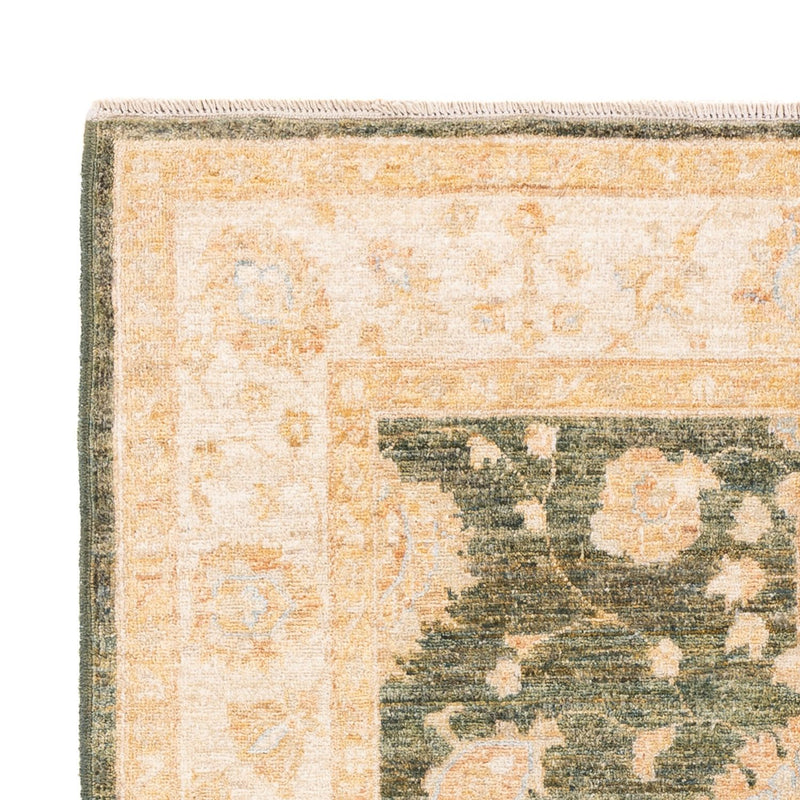 Ziegler Carpet - 183 x 119 cm - olivgrön