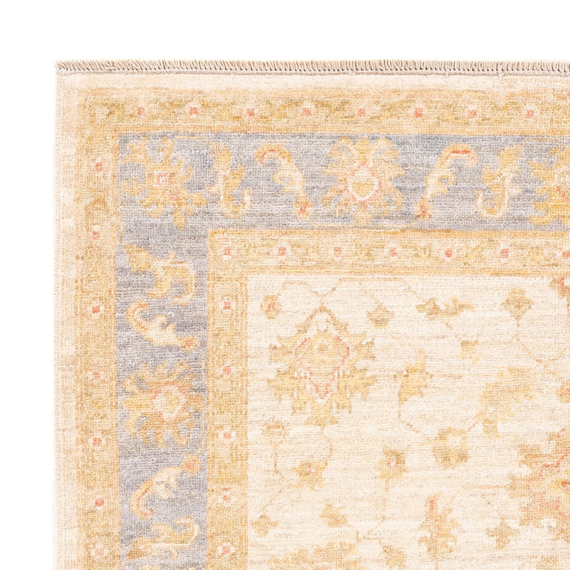 Ziegler Carpet - 176 x 123 cm - beige