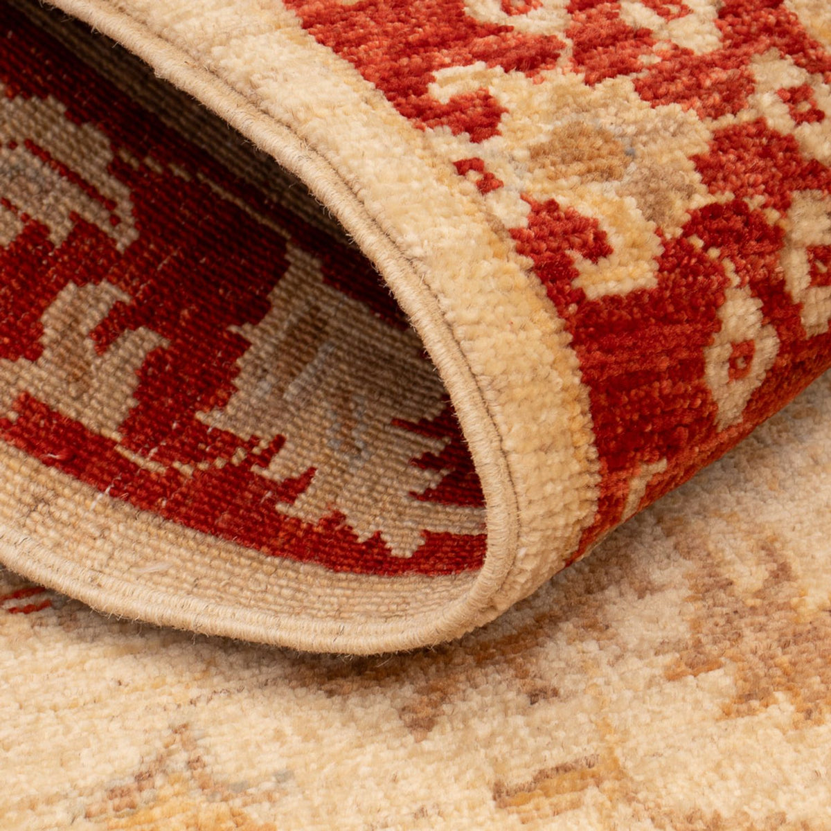 Ziegler Carpet - 142 x 72 cm - beige