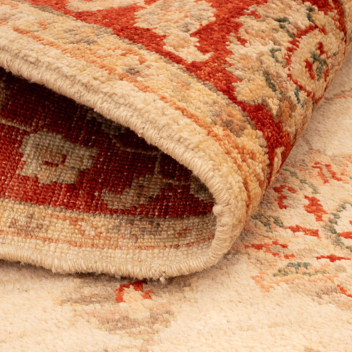 Ziegler Carpet - 123 x 85 cm - beige