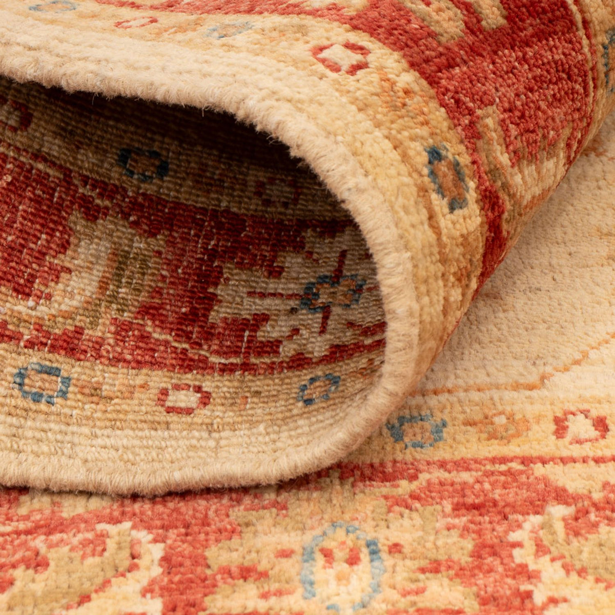 Ziegler Carpet - 101 x 74 cm - beige