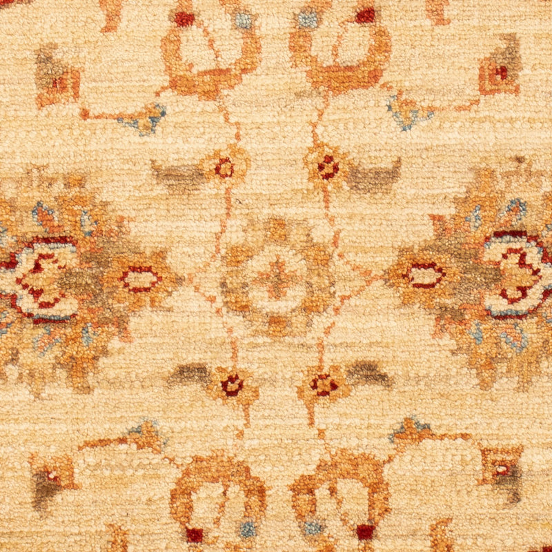 Ziegler Carpet - 95 x 72 cm - beige