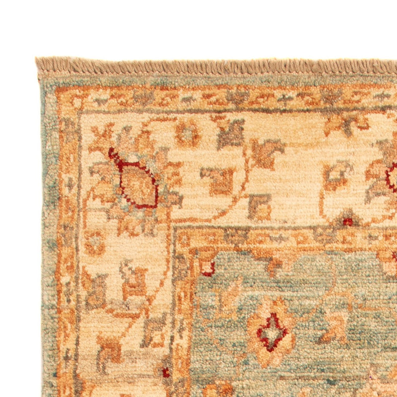 Ziegler Carpet - 101 x 59 cm - ljusgrön