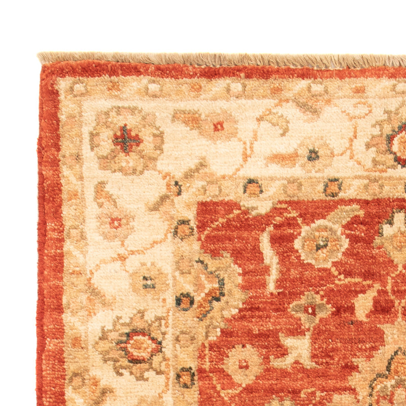 Ziegler Carpet - 88 x 57 cm - röd