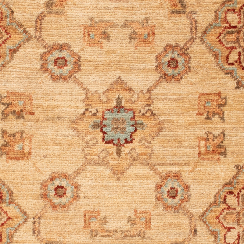 Ziegler Carpet - 91 x 60 cm - beige