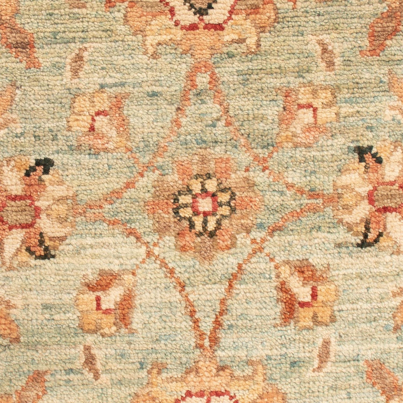 Ziegler Carpet - 67 x 48 cm - beige