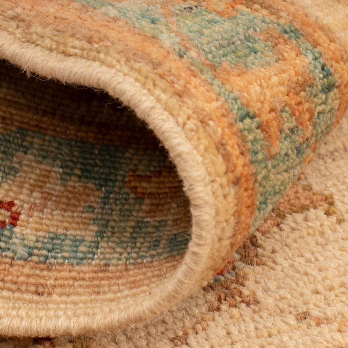 Ziegler Carpet - 69 x 53 cm - beige