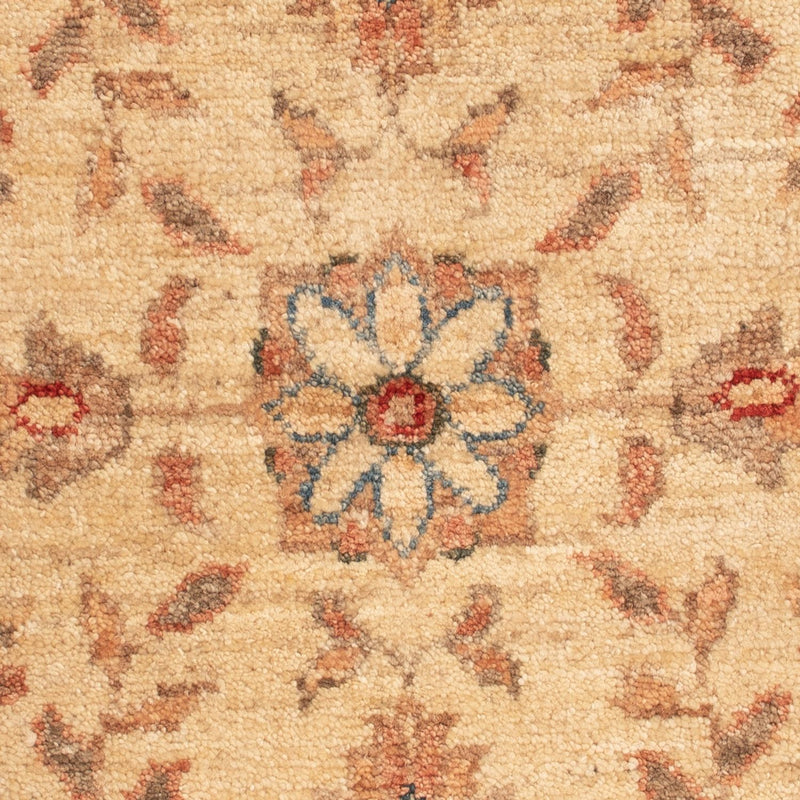 Ziegler Carpet - 69 x 53 cm - beige