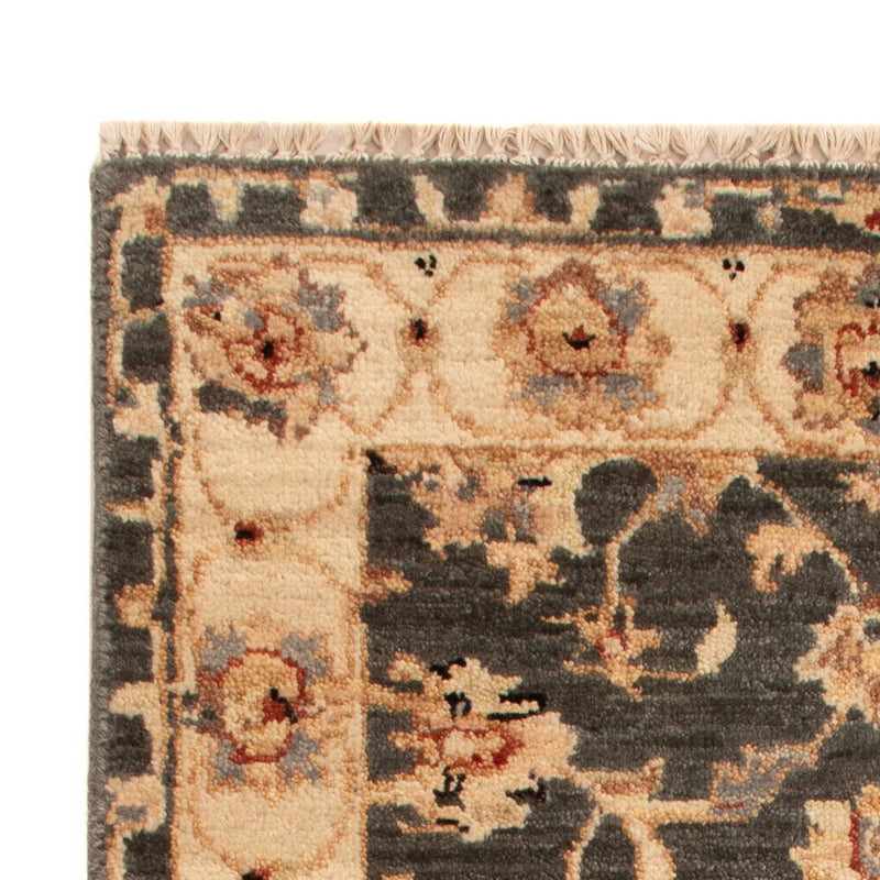 Ziegler Carpet - 90 x 60 cm - svart och vitt