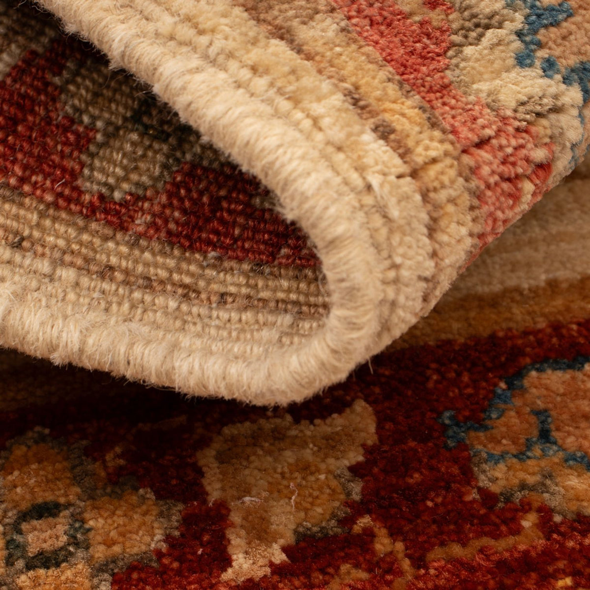 Ziegler Carpet - 71 x 51 cm - beige