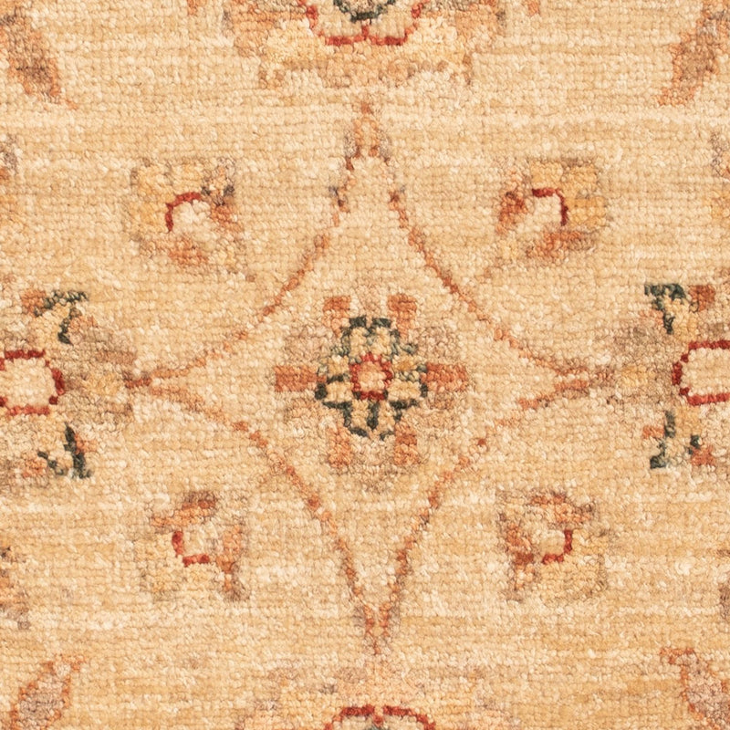 Ziegler Carpet - 66 x 52 cm - beige
