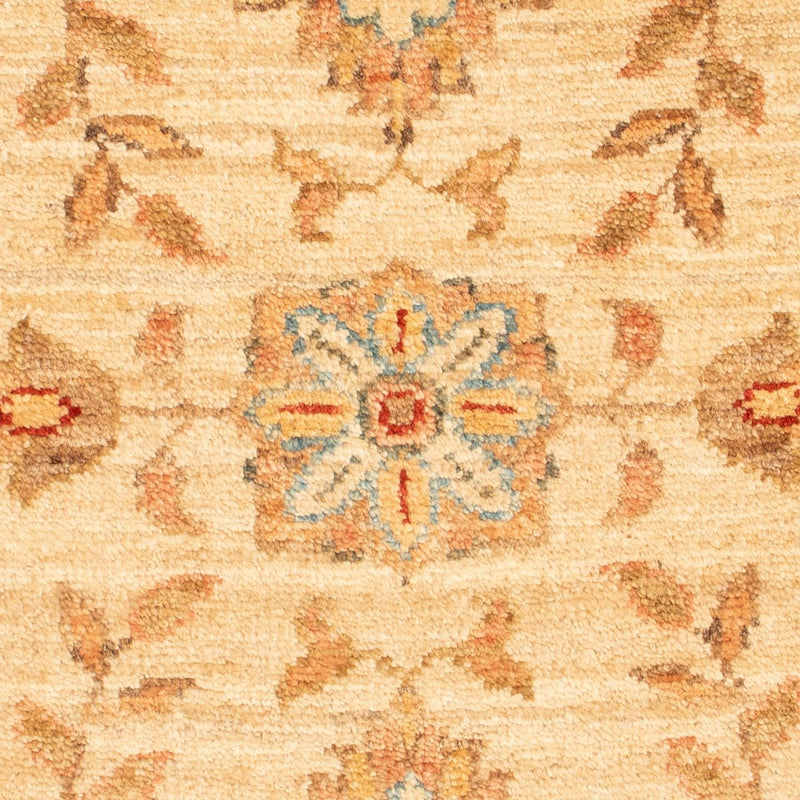 Ziegler Carpet - 64 x 51 cm - beige