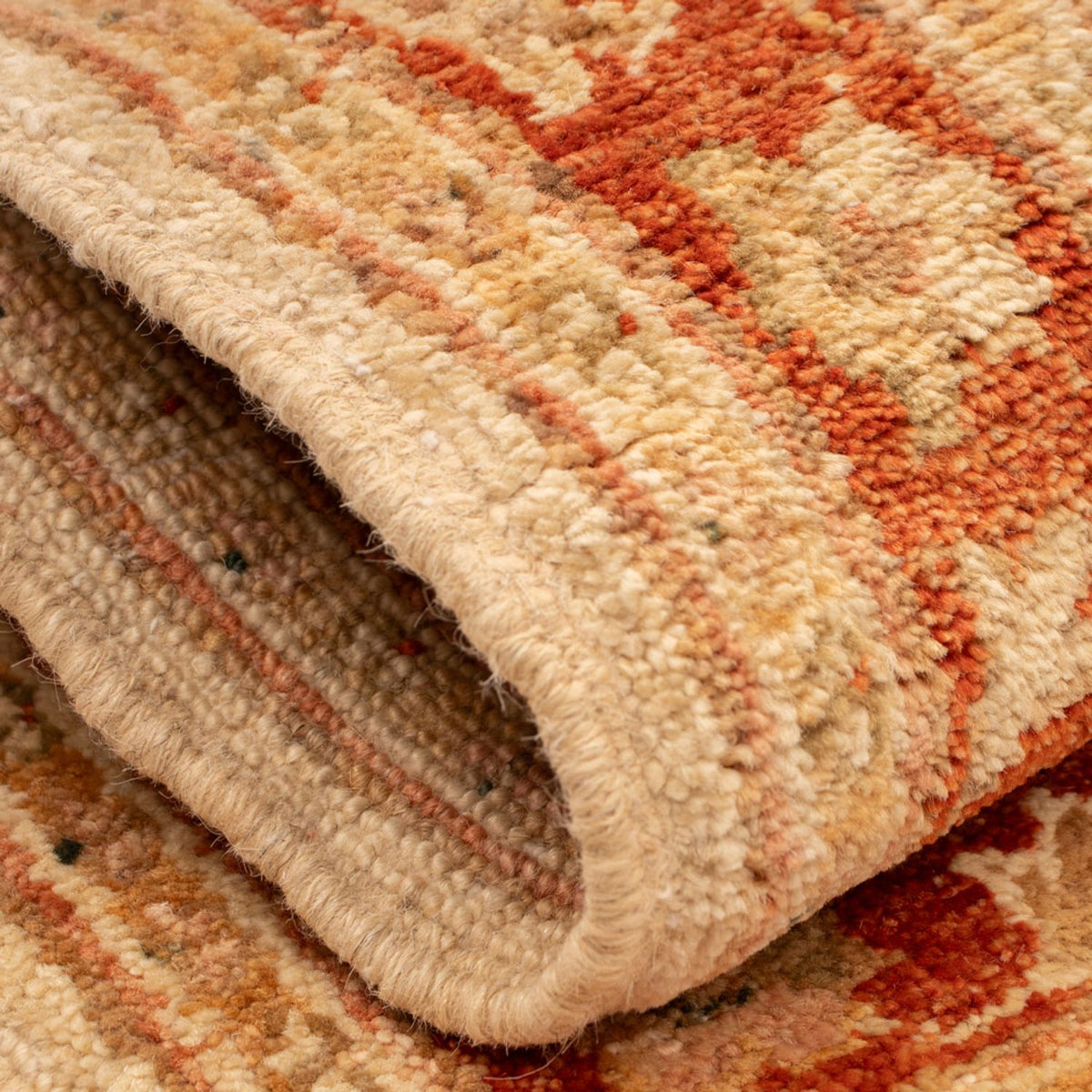 Ziegler Carpet - 67 x 52 cm - beige