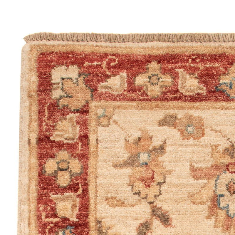 Ziegler Carpet - 67 x 52 cm - beige