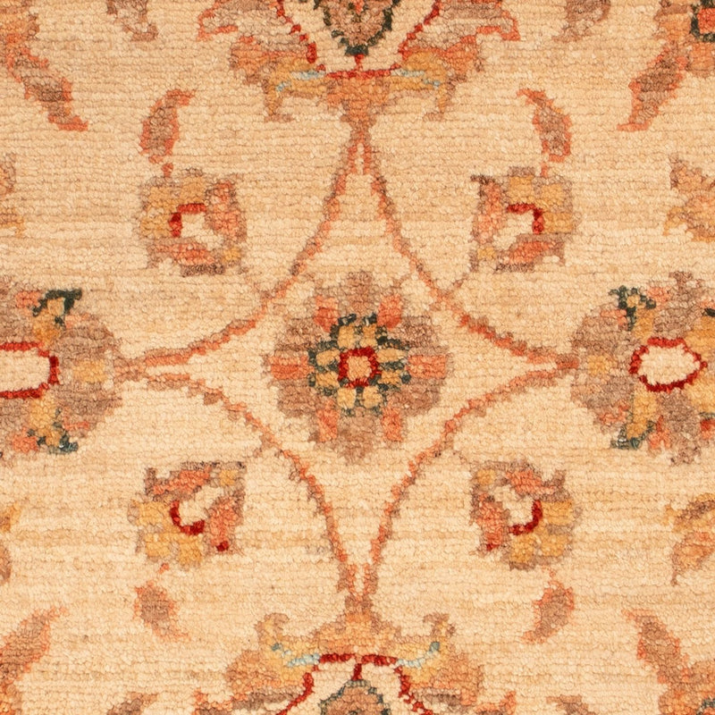 Ziegler Carpet - 67 x 54 cm - beige