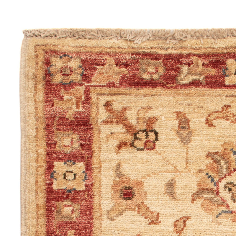 Ziegler Carpet - 67 x 52 cm - beige