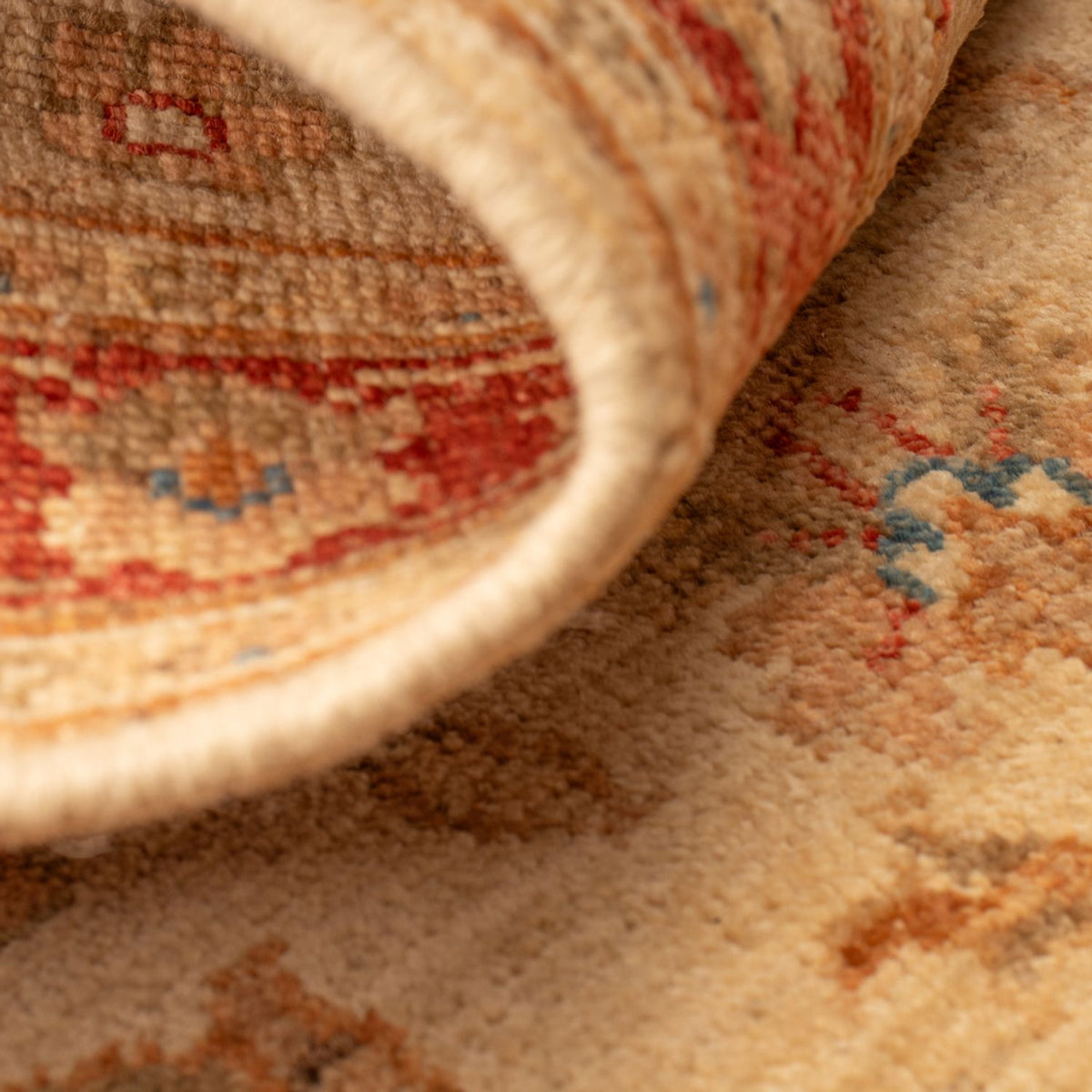 Ziegler Carpet - 70 x 52 cm - beige