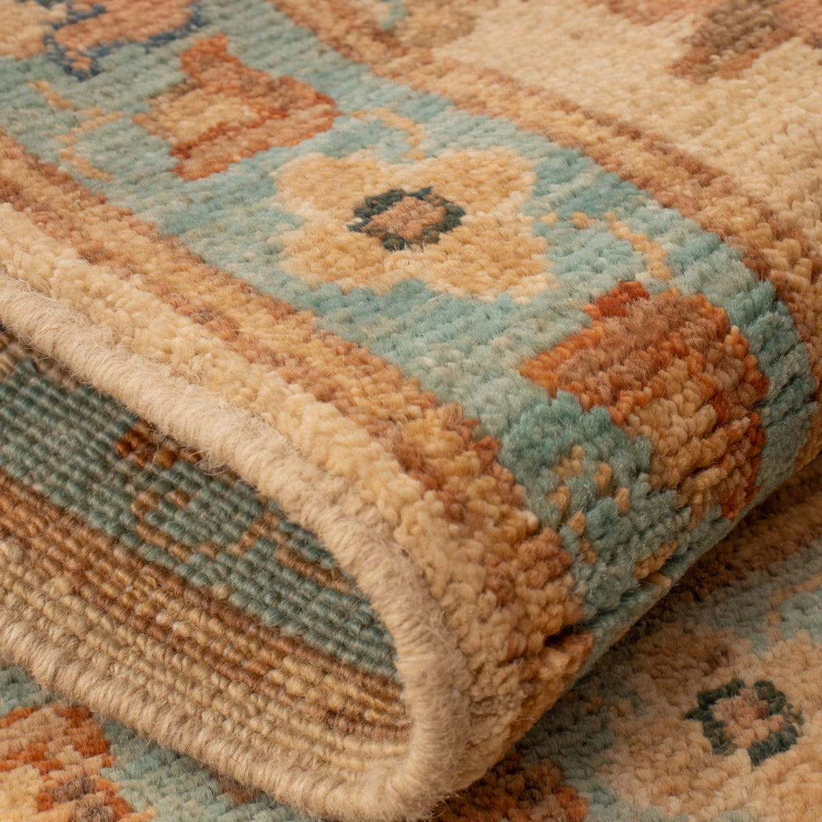 Ziegler Carpet - 70 x 51 cm - beige