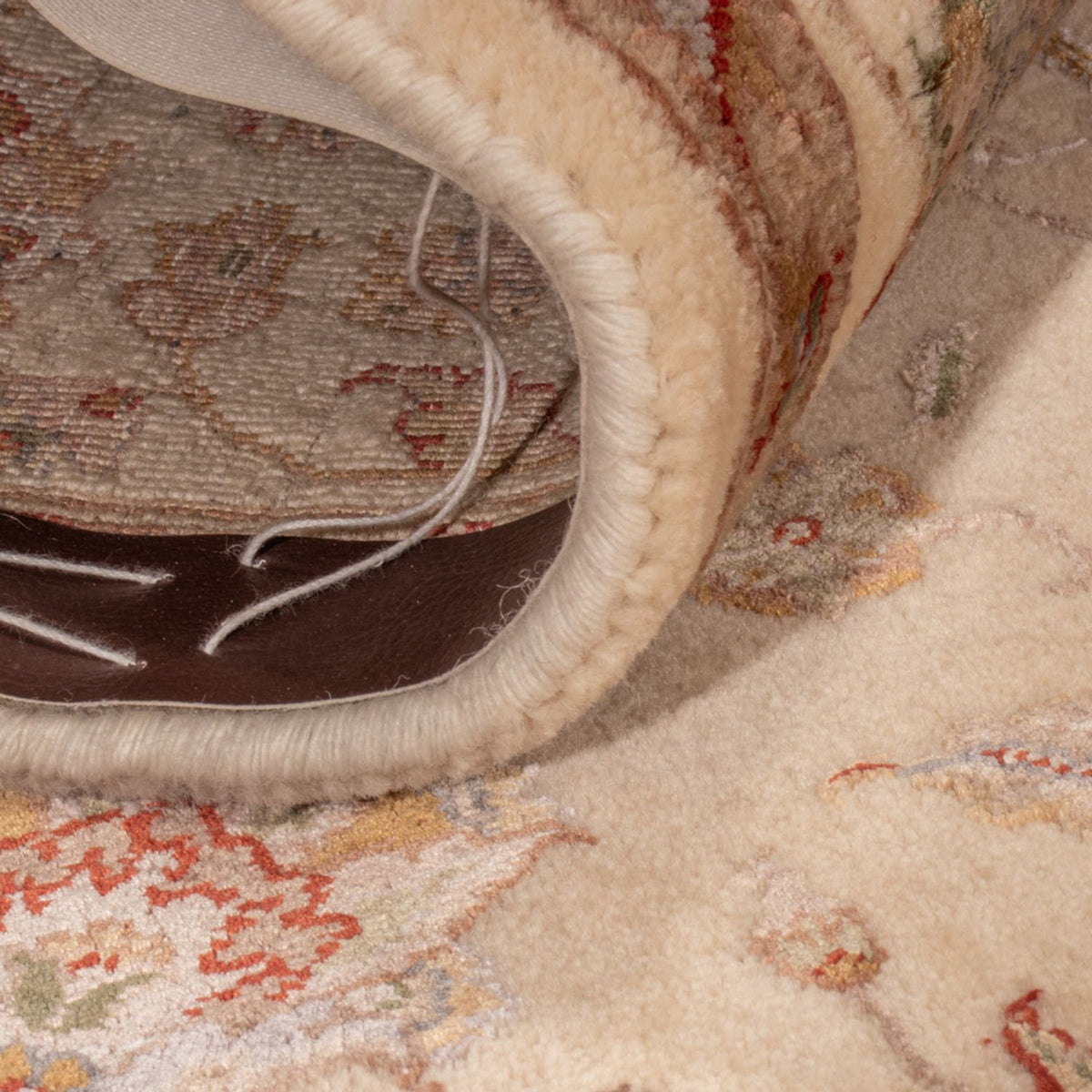 Orientaliska mattor - Tabriz - 185 x 120 cm - grädde