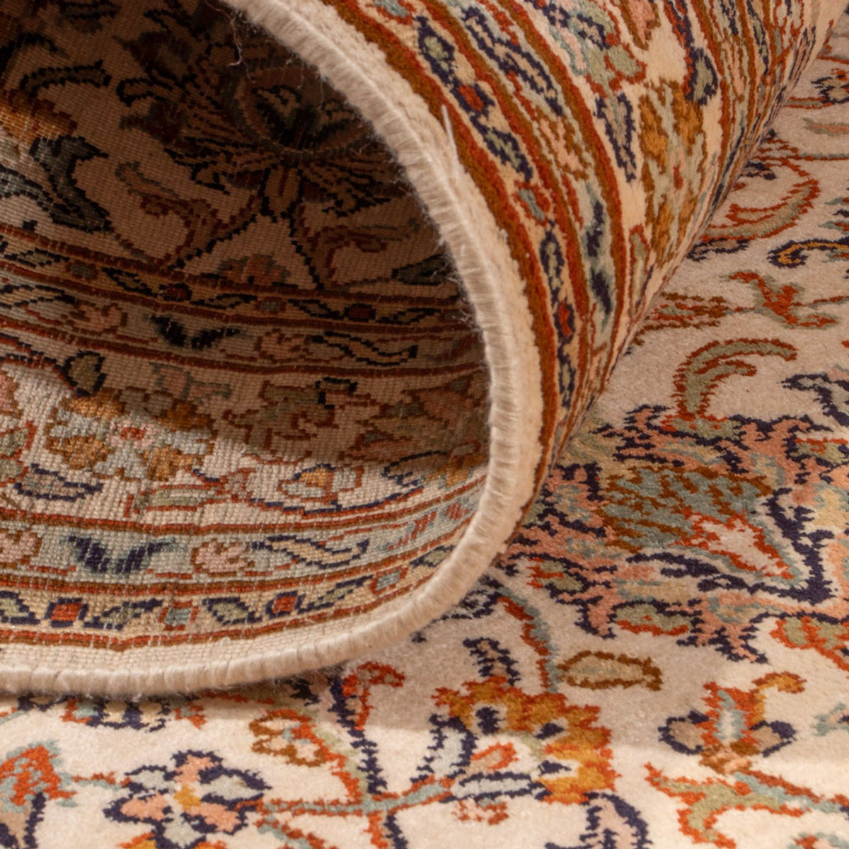 Runner Sidenmatta - Kashmir Silk - 325 x 76 cm - ljusbeige