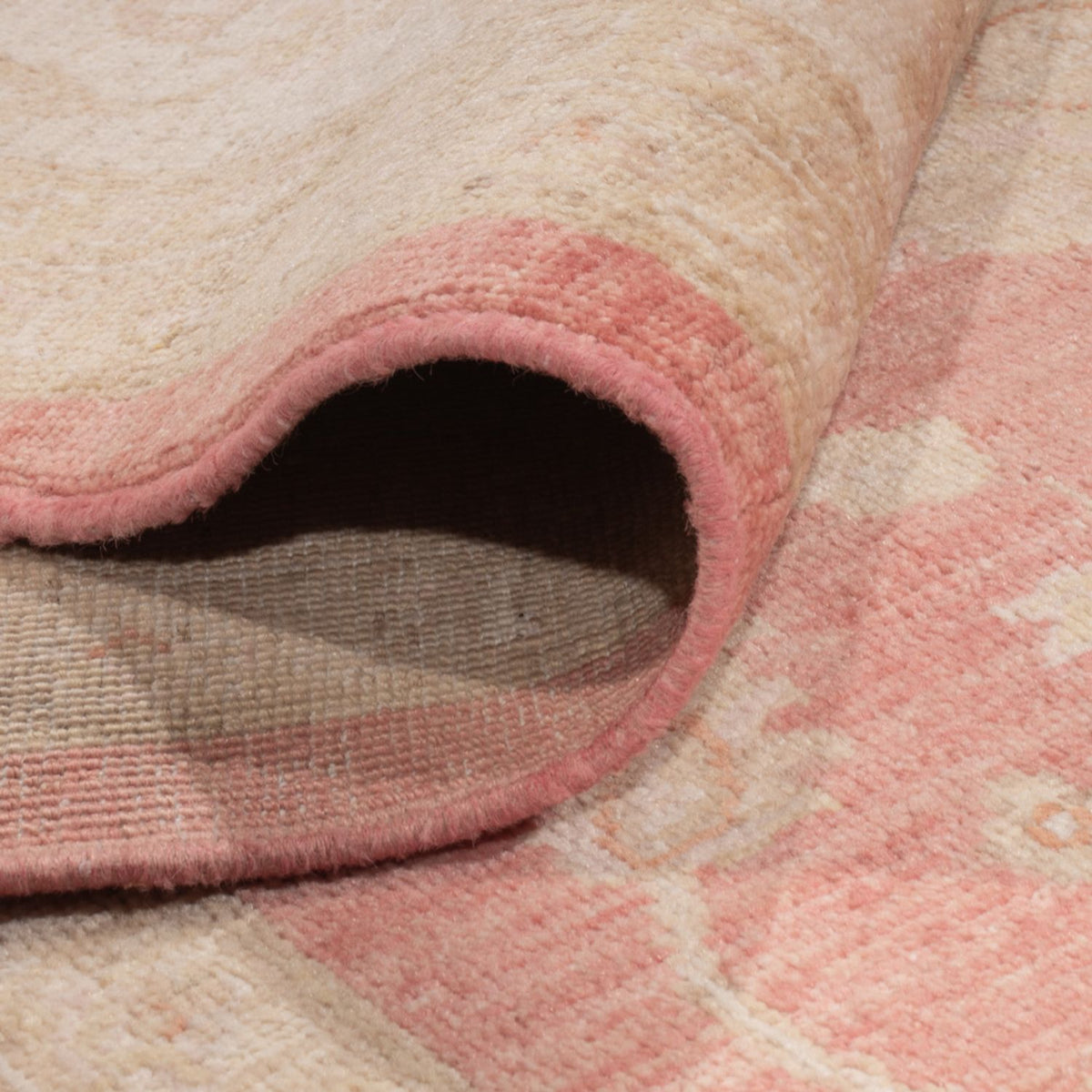 Ziegler Carpet - 296 x 254 cm - ljusröd