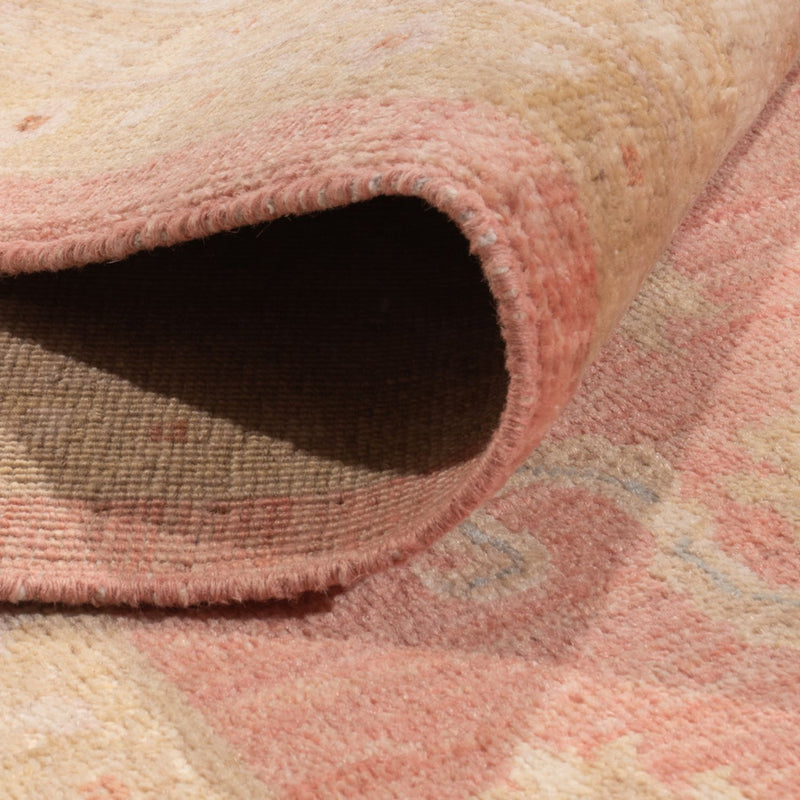 Ziegler Carpet - 301 x 254 cm - ljusröd