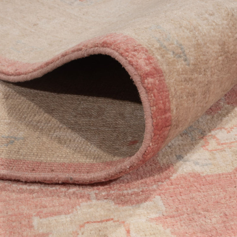 Ziegler Carpet - 291 x 250 cm - ljusröd