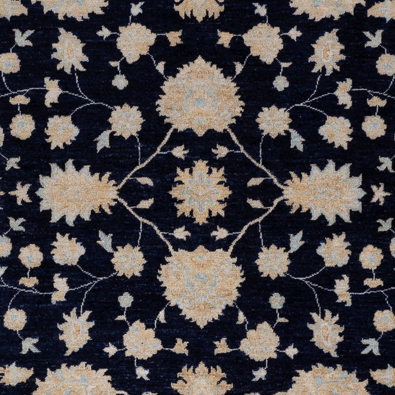 Ziegler Carpet - 290 x 259 cm - svart