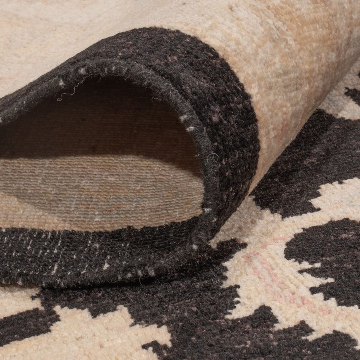 Ziegler Carpet - 298 x 253 cm - svart