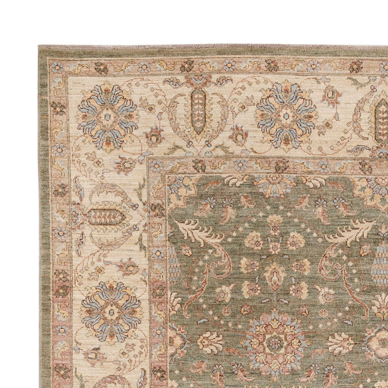 Ziegler Carpet - 309 x 248 cm - olivgrön