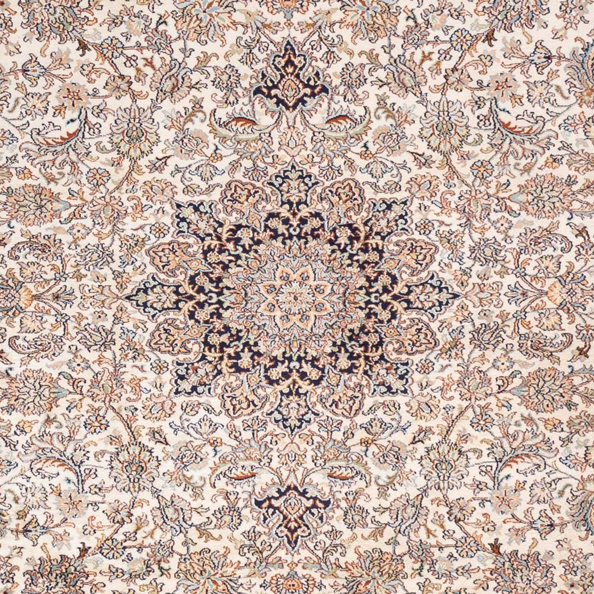 Sidenmatta - Kashmir Silk - 309 x 213 cm - sand