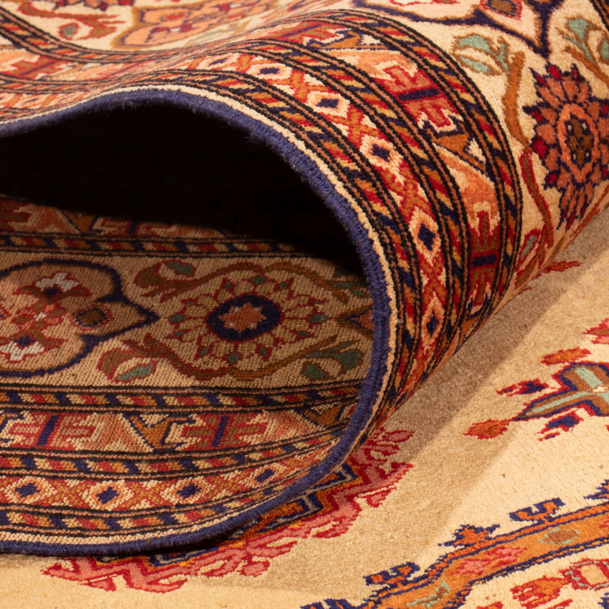 Sidenmattor - afghanskt silke - 288 x 217 cm - ljusröd