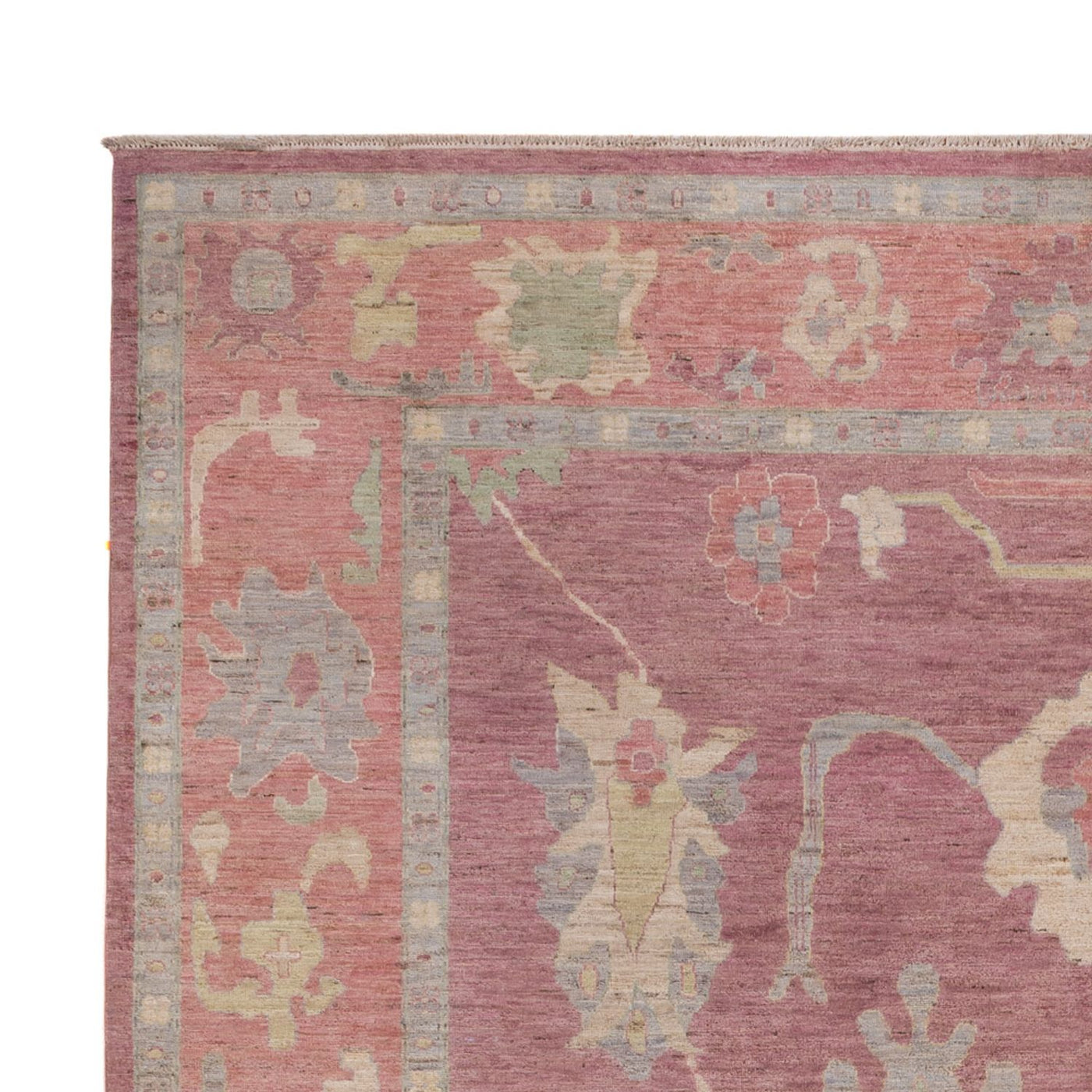Ushak Mattan 339x249cm - Oriental Carpet