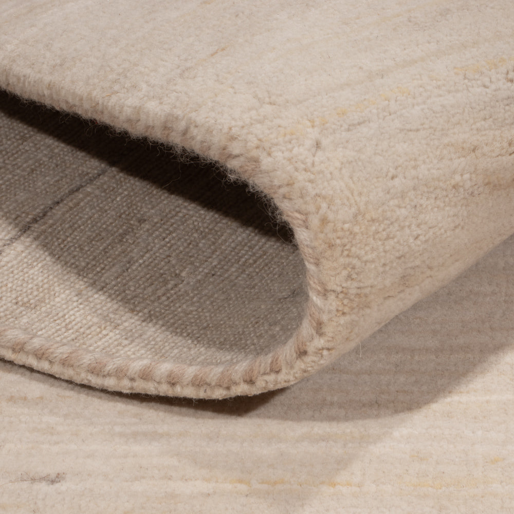 Gabbeh-mattan - Loribaft Indus - 245 x 177 cm - ljusbeige