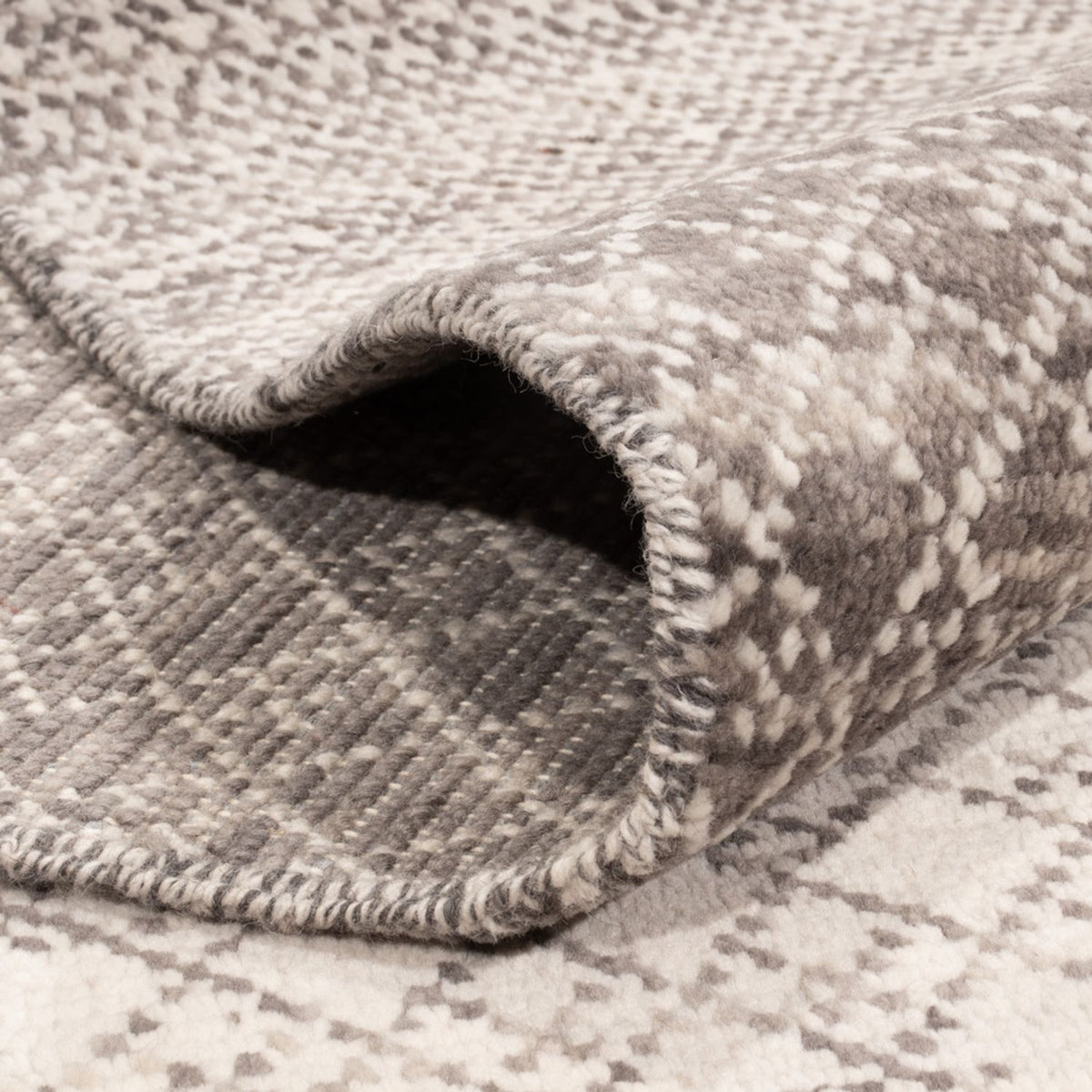 Designer Teppich - 300 x 250 cm - hellgrau