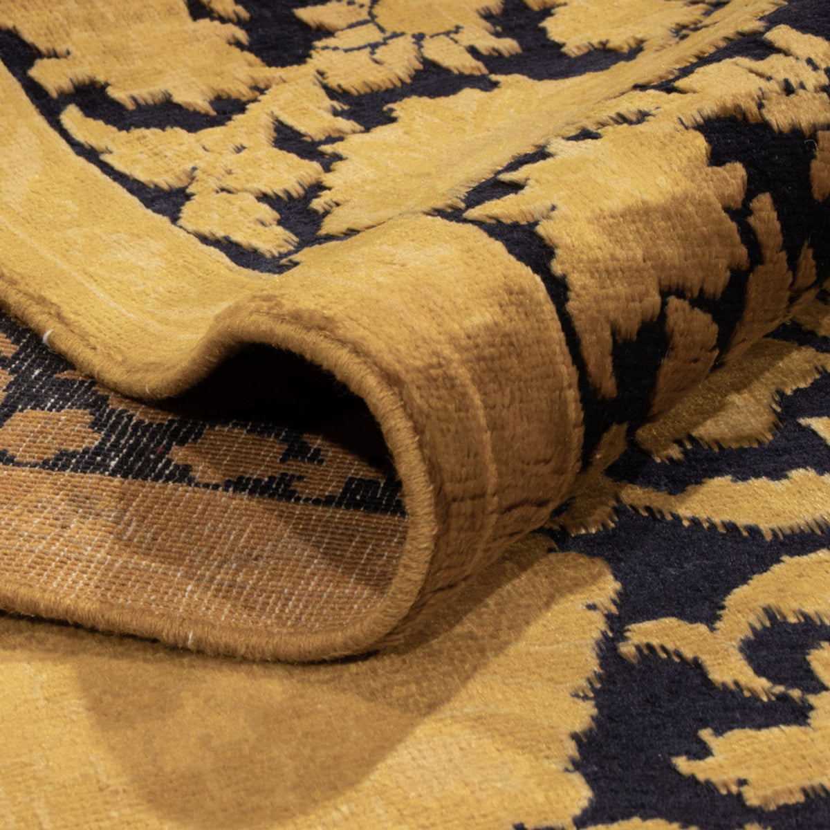 Designermatta - 314 x 242 cm - guld