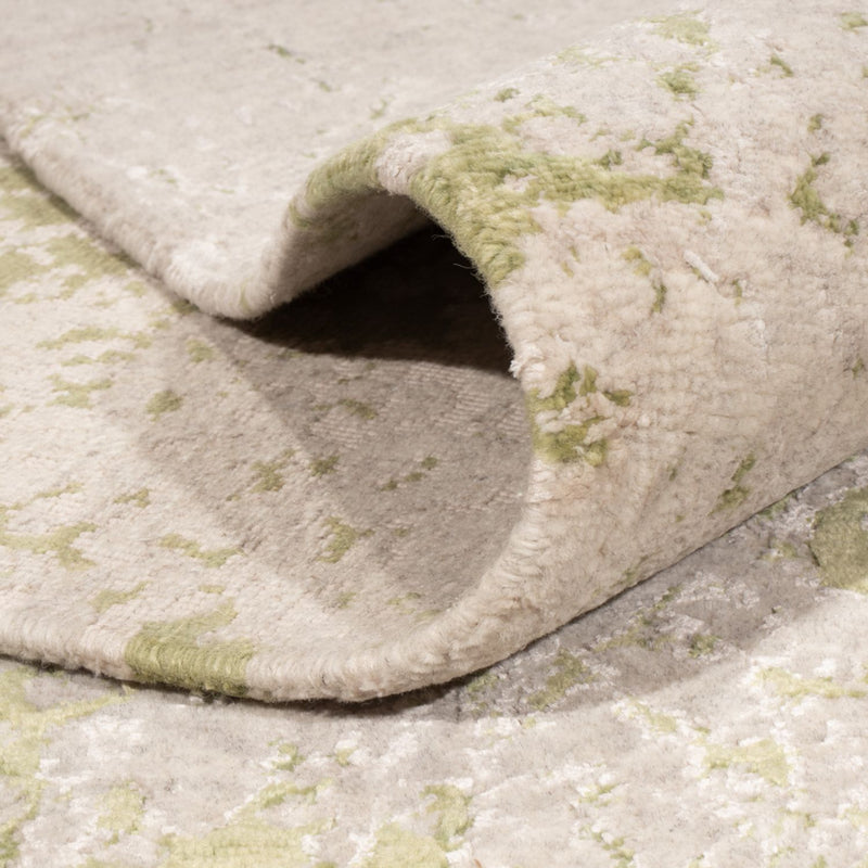 Designermatta - 302 x 250 cm - ljusgrön