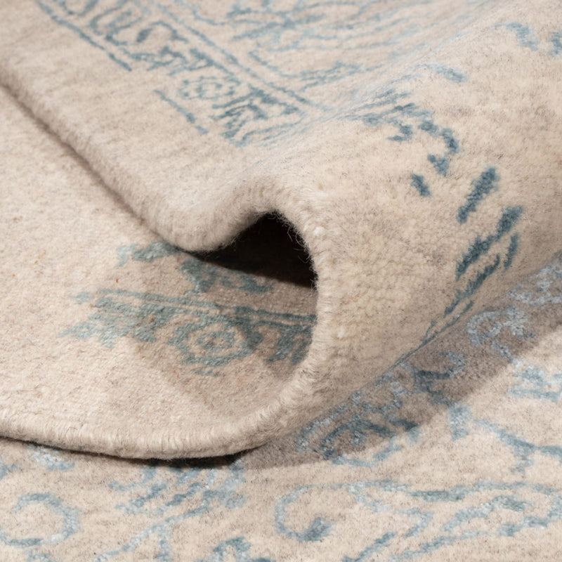 Designermatta - 289 x 241 cm - ljusblå