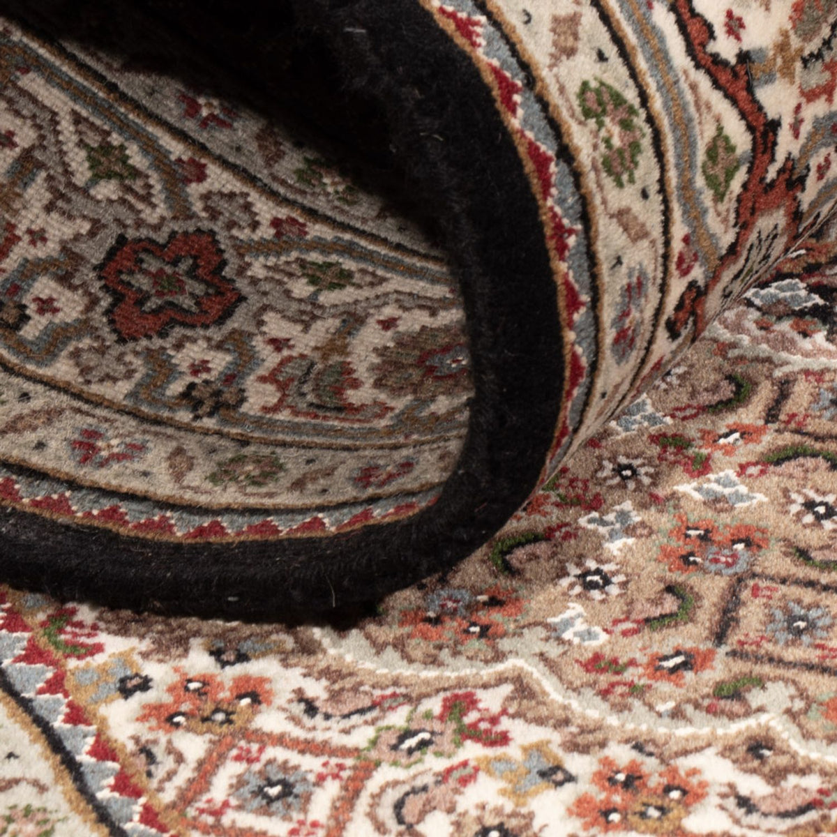 Orientaliska mattor - Tabriz - 187 x 124 cm - mörk beige