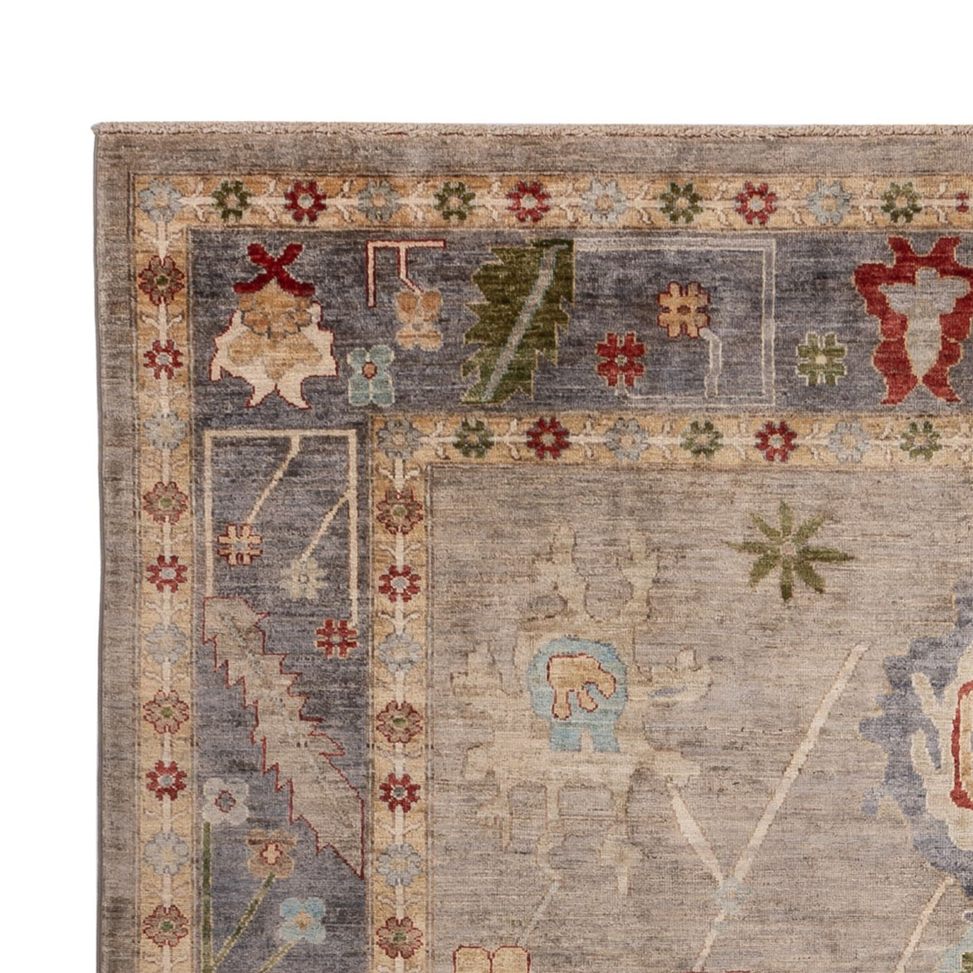 Ushak Mattan 287x203cm - Oriental Carpet