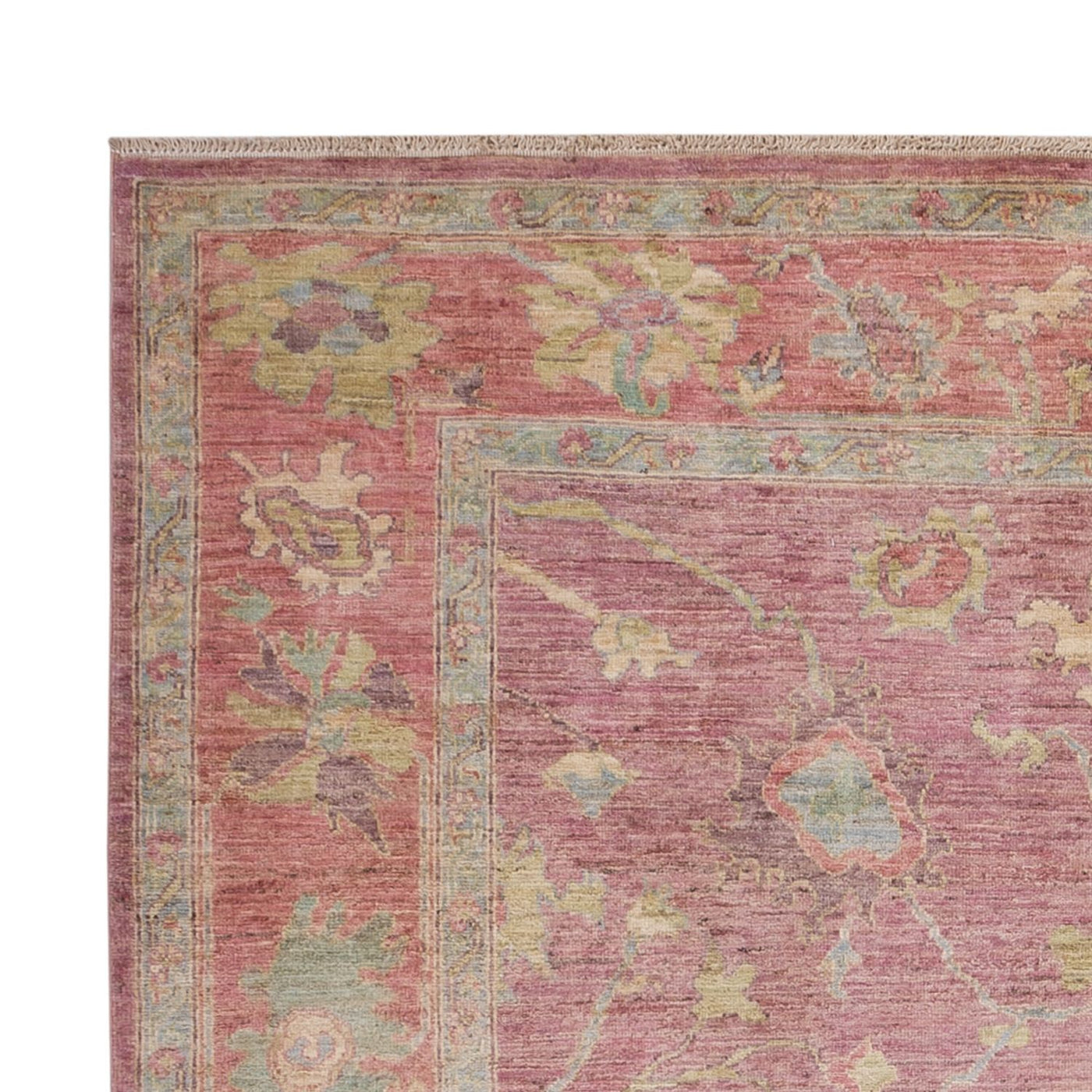 Ushak Mattan 241x176cm - Oriental Carpet