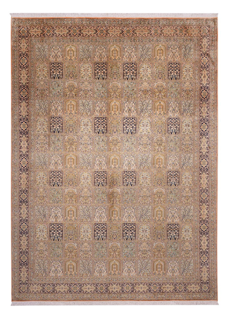Sidenmatta - Kashmir Silk - 378 x 273 cm - mörk beige