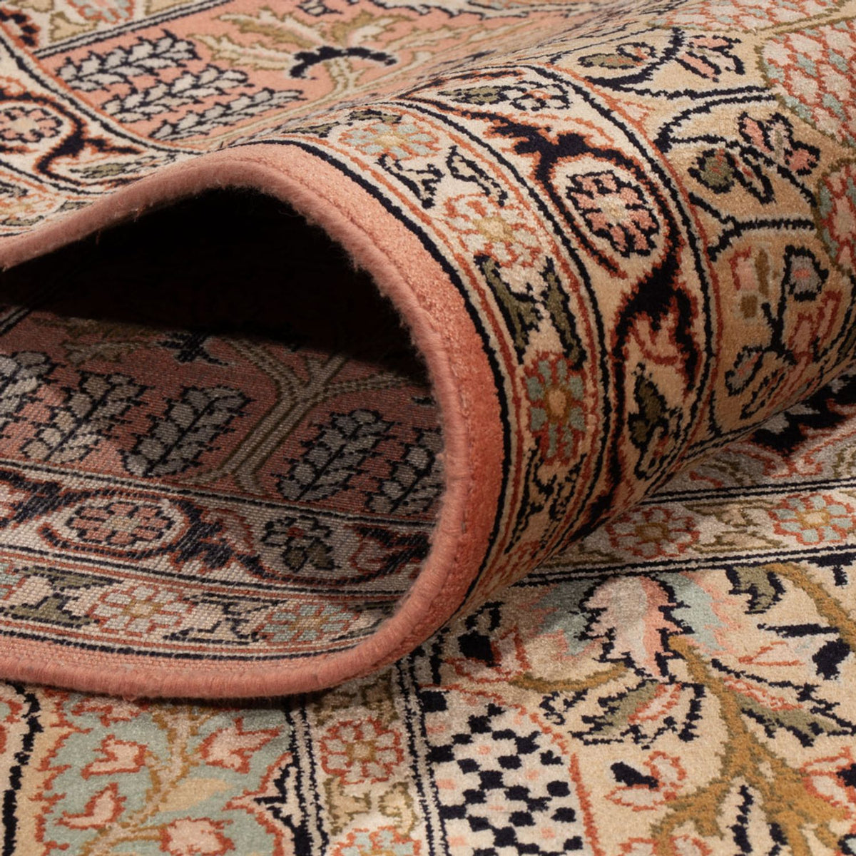 Sidenmatta - Kashmir Silk - 324 x 238 cm - beige